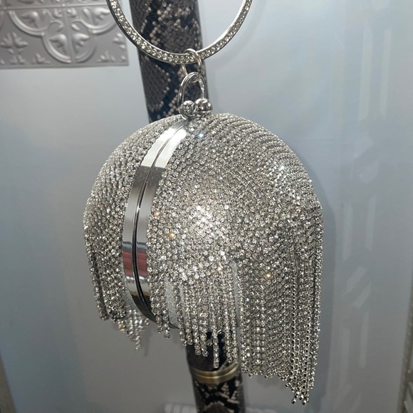 NWT rhinestone round clutch - Picture 1 of 4